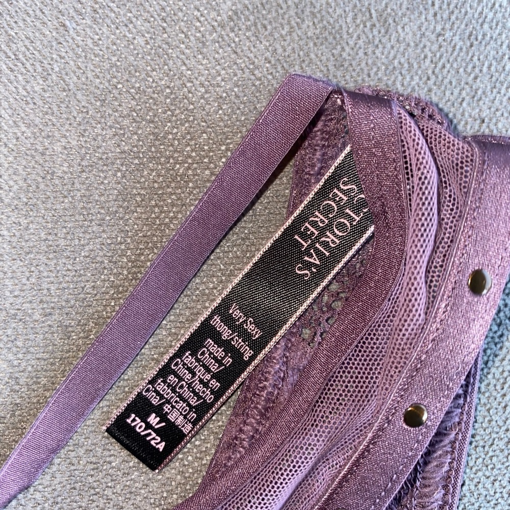 Victoria's Secret purple Very Sexy thong. NEW! - Picture 4 of 4